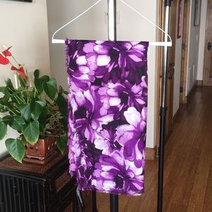 White House Black Market Scarf